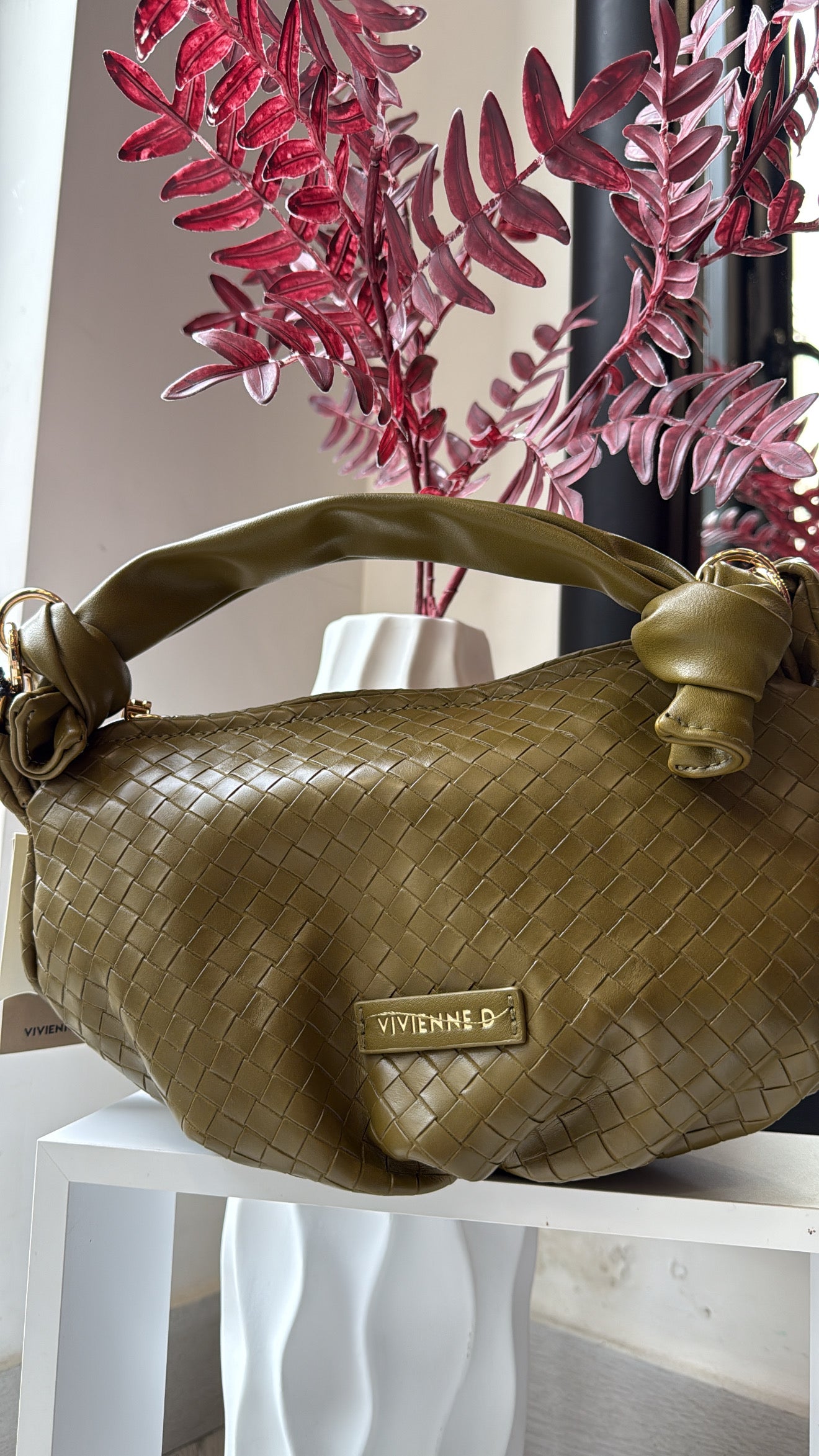 Borsa Vivienne D. Twist Clutch