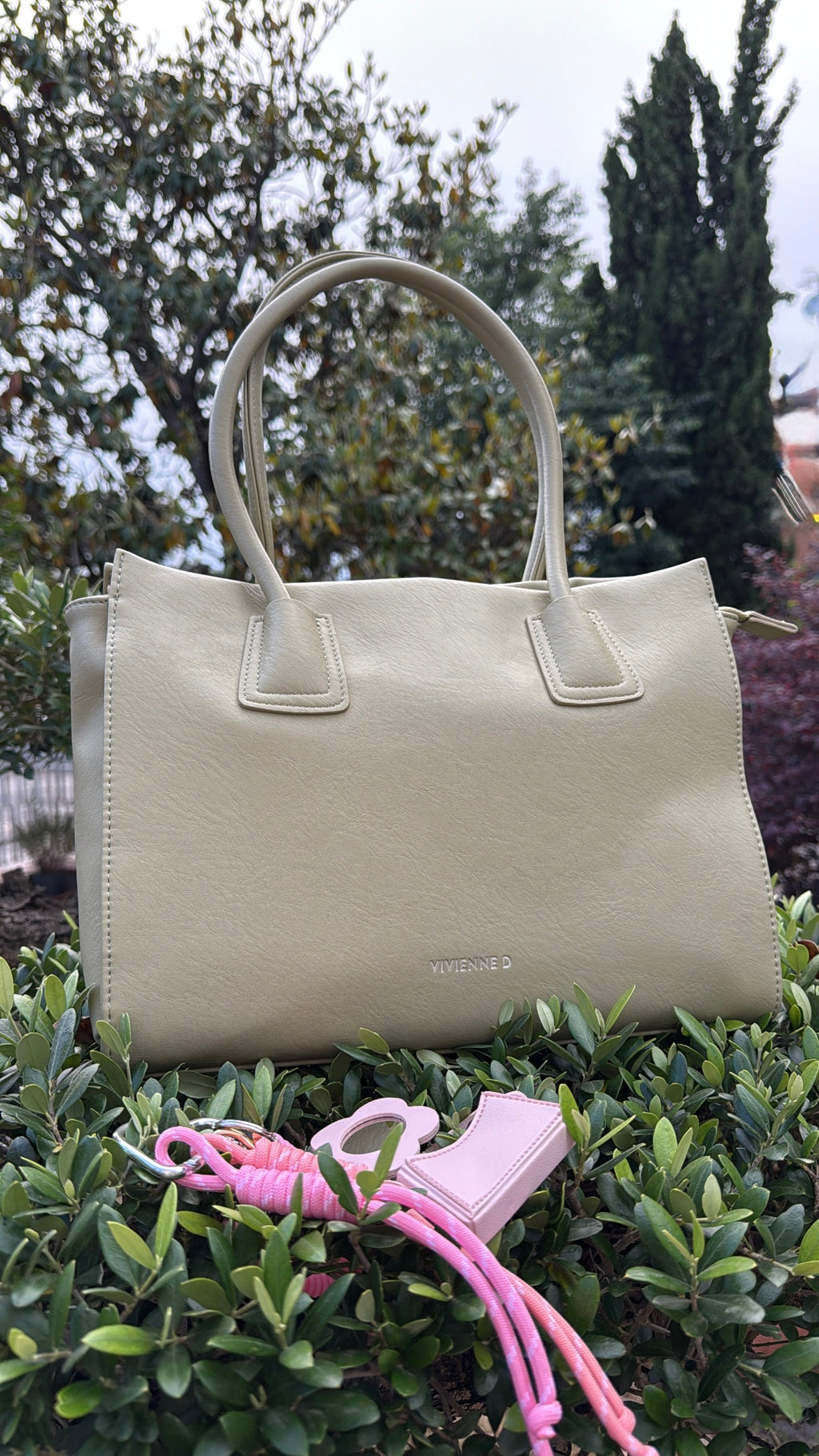 Borsa Vivienne D Maxi Charm VCH222