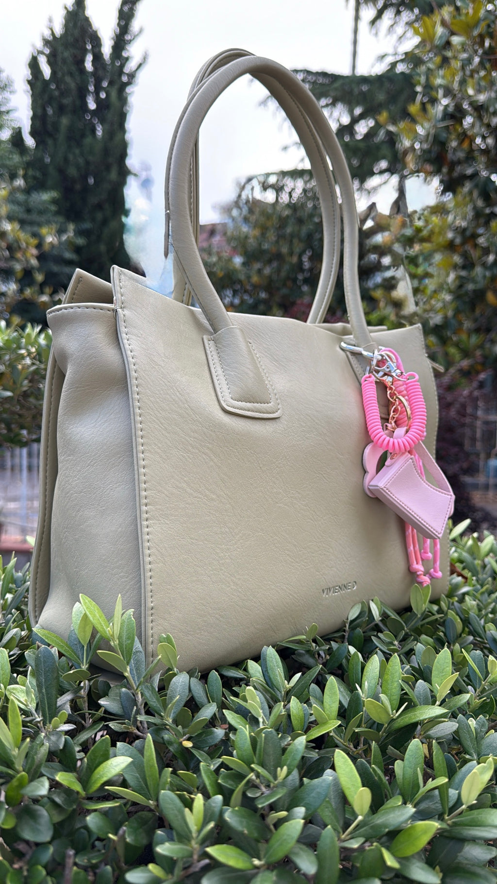 Borsa Vivienne D Maxi Charm VCH222