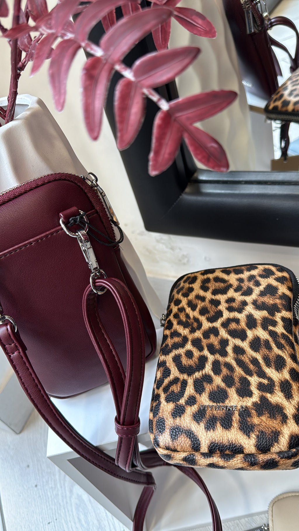 Porta cellulare Vivienne D.