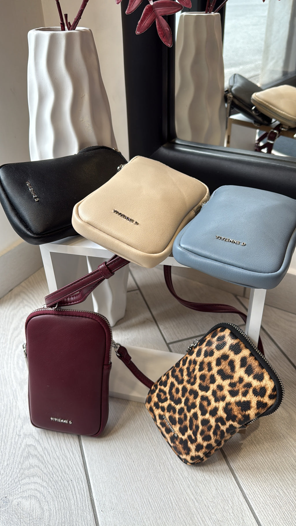 Porta cellulare Vivienne D.