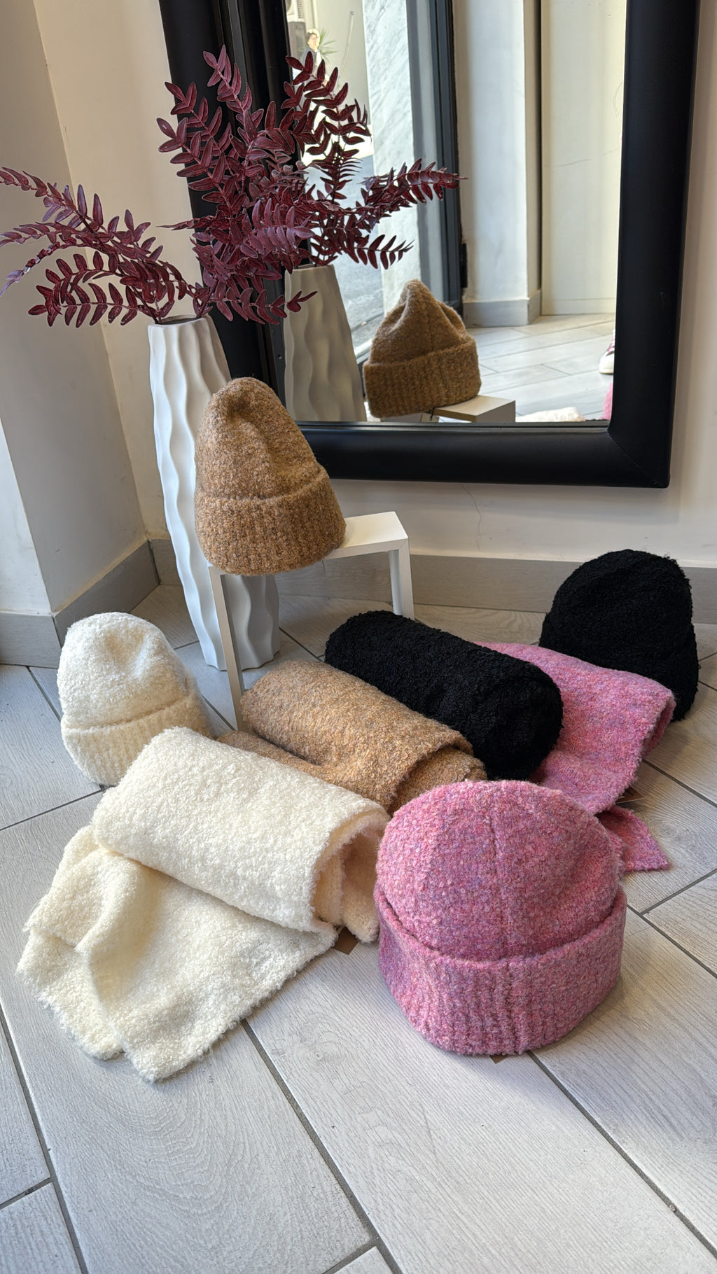 Set Cappello+Sciarpa Vivienne D.