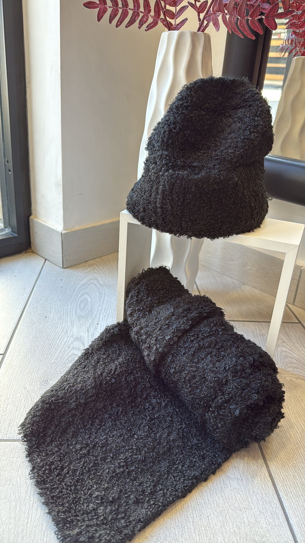 Set Cappello+Sciarpa Vivienne D.