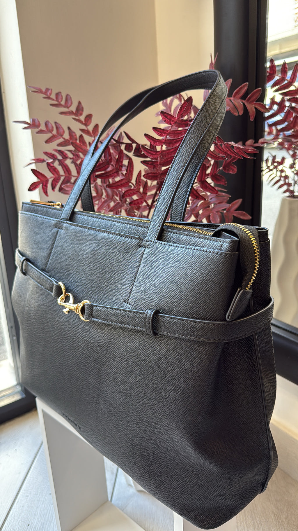 Borsa Vivienne D. Busy G.