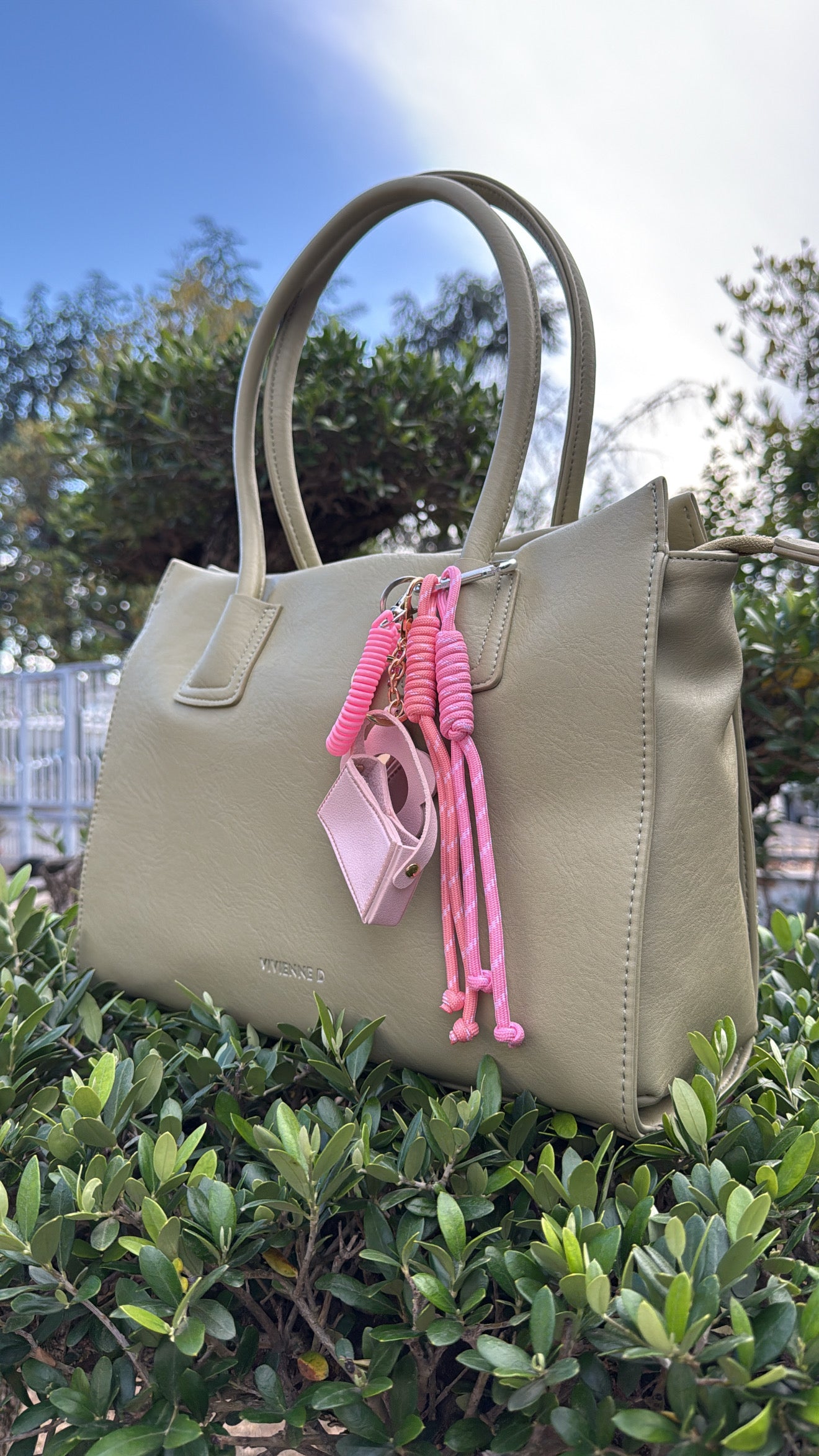 Borsa Vivienne D Maxi Charm VCH222