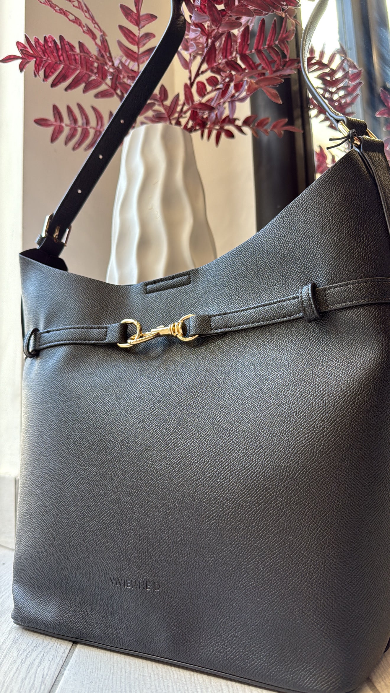 Borsa Vivienne D. Busy