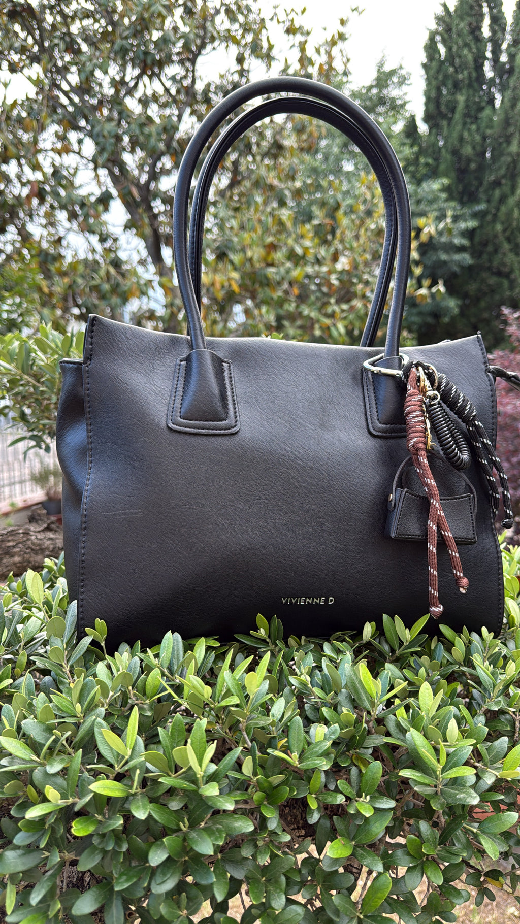 Borsa Vivienne D Maxi Charm VCH222