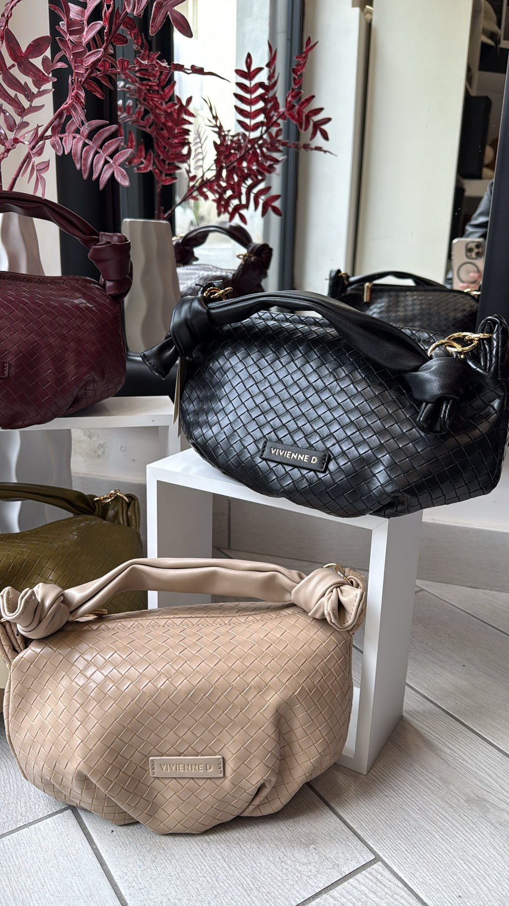 Borsa Vivienne D. Twist Clutch