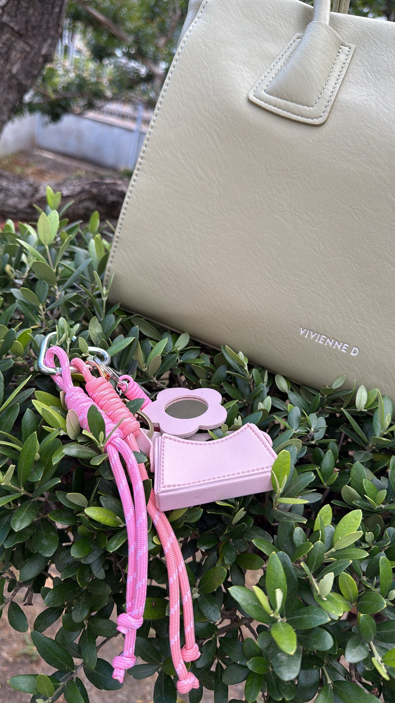Borsa Vivienne D Maxi Charm VCH222