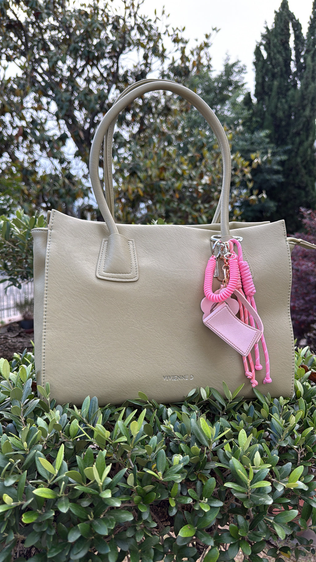 Borsa Vivienne D Maxi Charm VCH222