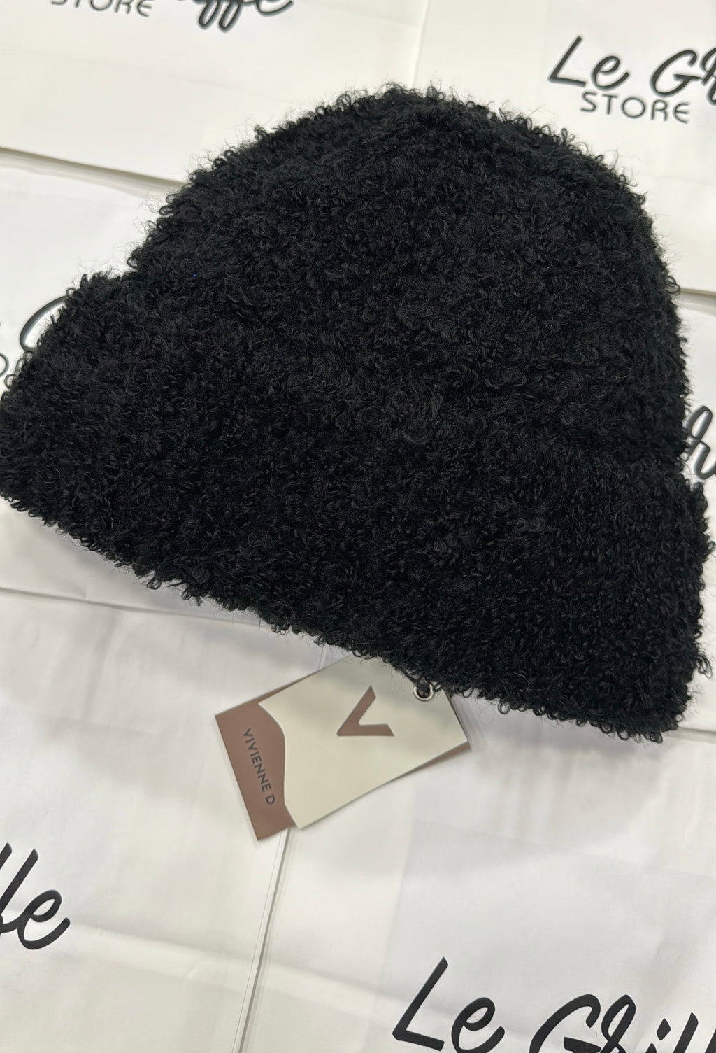 Cappello Vivienne D. Bouclè