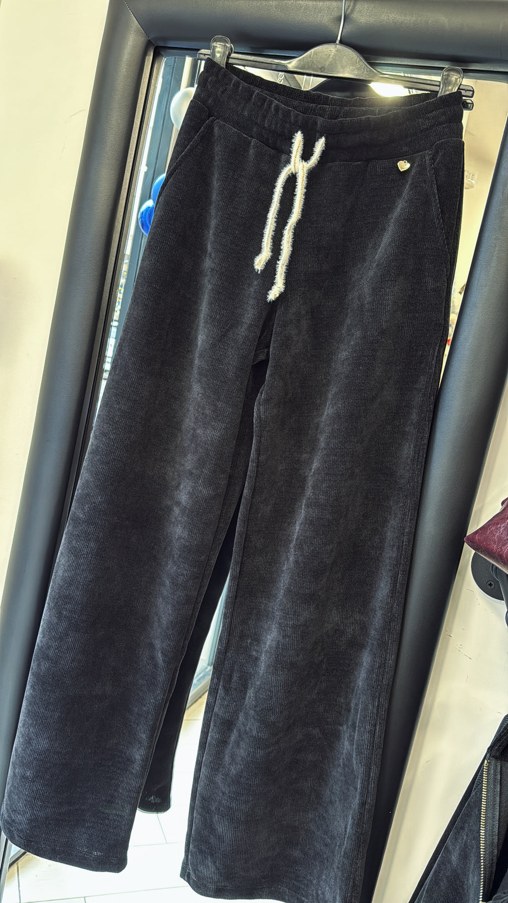 Pantaloni Olivia Grey