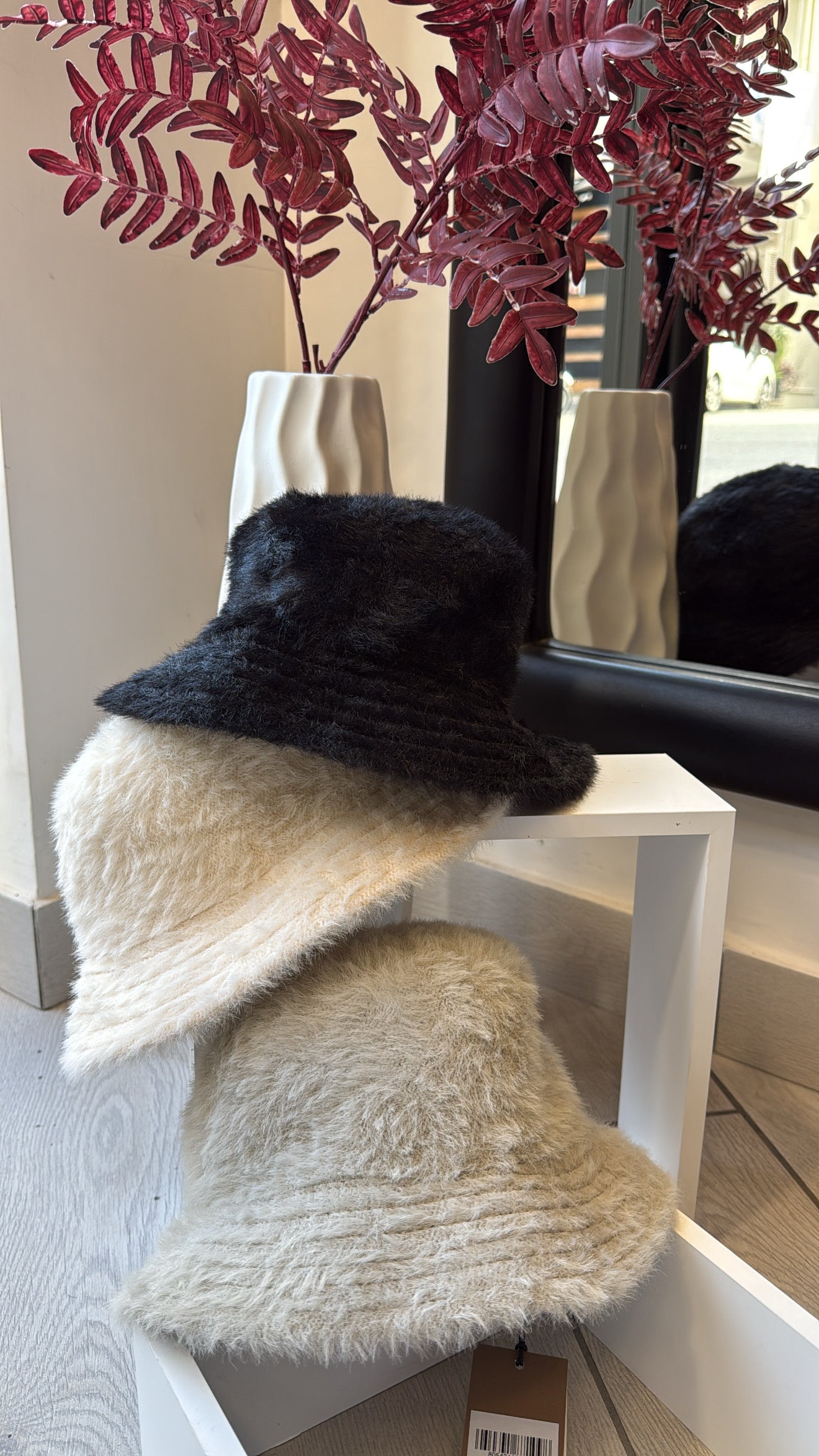 Cappello Vivienne D.